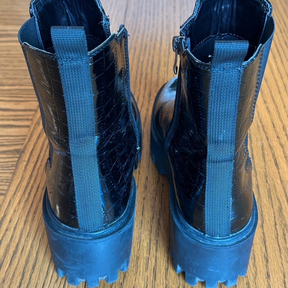 Simmi London Glossy Black Croc-Embossed Combat Boots Size 9 - Picture 10 of 11